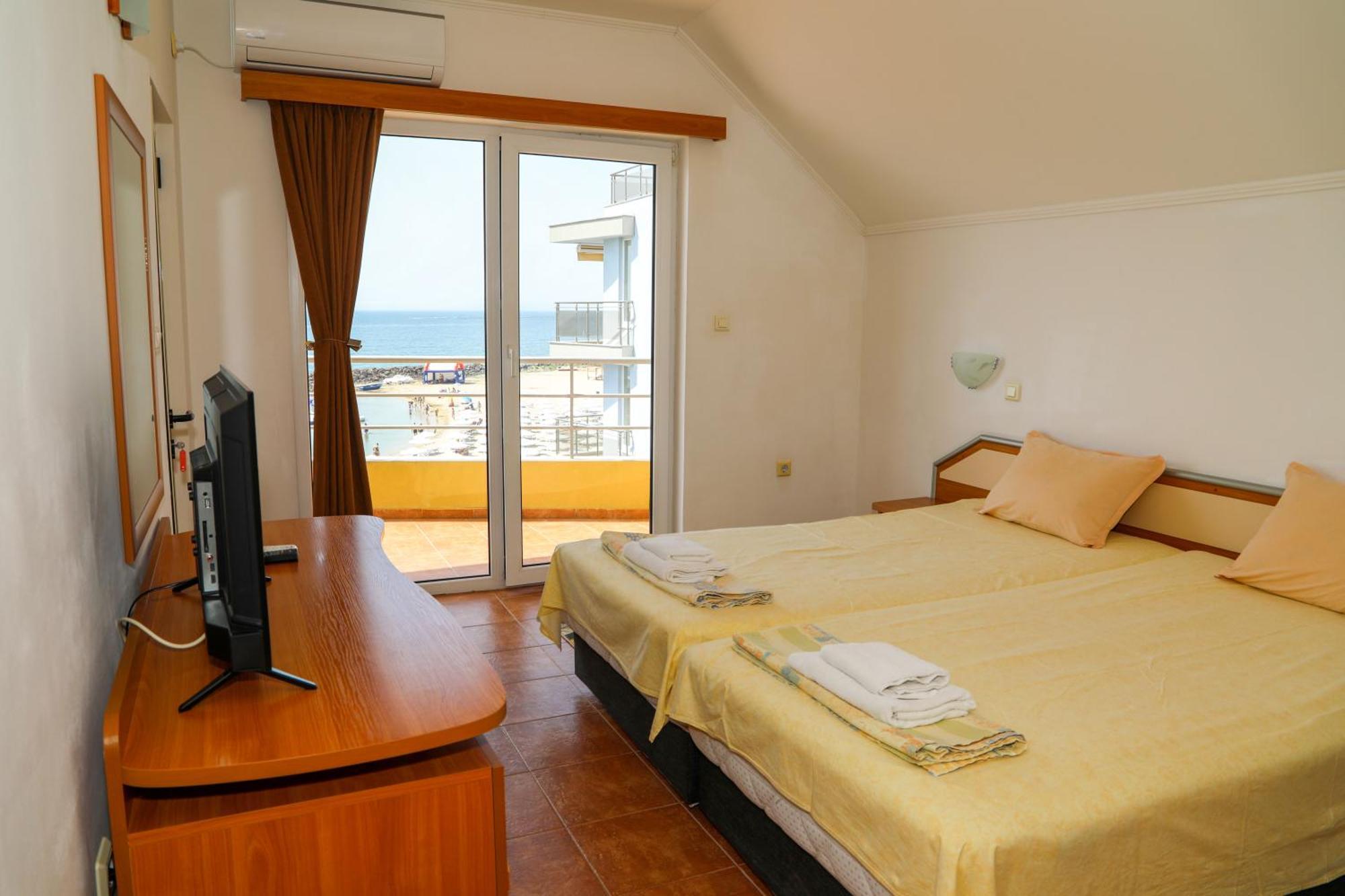 Hotel Sofia Beach Nesebar Exterior photo
